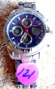 lot 121 image: MENS LEVIS BLUE FACE WATCH