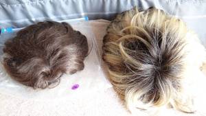 lot 136 image: 100 % HUMAN HAIR WIGS AS SHOWN