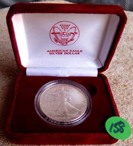lot 158 image: 1990 Silver American Eagle Proof with Box - REALLY NICE
