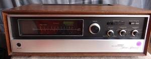 lot 163 image: VINTAGE Pioneer AMFM Reverberation Stereo Receiver Model SX-9000