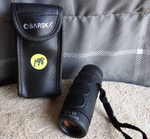 lot 198 image: Barska Golf Monocular Range Finder Scope with Case & Wrist Strap, 8X22