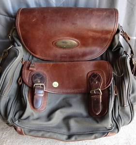 lot 212 image: VINTAGE BOB TIMBERLAKE Day Pack Leather Canvas Luggage Backpack Zip Up EXPLORER $$$
