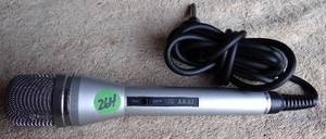lot 264 image: Vintage Akai Electric Dynamic Microphone ADM 45 Made In Japan Non Directional