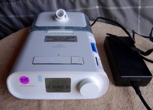 lot 275 image: PHILLIPS DREAMSTATION CPAP MACHINE - TESTEDWORKING