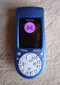 lot 312 image: VINTAGE NOKIA CAMERA PHONE