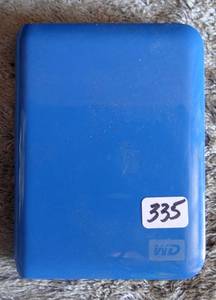 lot 335 image: WESTERN DIGITAL PASSPORT PORTABLE HARD DRIVE