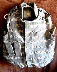 lot 339 image: Point Blank Body Interceptor Base Vest Carrier - SIZE SMALL