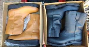 lot 5 image: Two (2 X Money) pairs of boots, the colors are black and honey , Size US 12 Mens, MX 30.5 cm