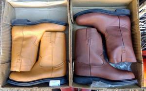 lot 9 image: Two (2 X Money) pair of boots, color brown and honey, Size US 11 Mens, MX 29.5 cm