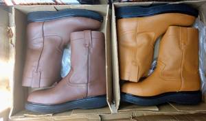 lot 26 image: Two pairs of boots (2 X Money), the colors are brown and honey, Size US 9.5 Mens, MX 28 cm