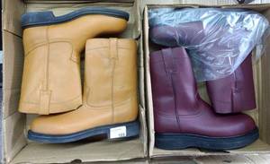 lot 109 image: Three pairs of boots (3 x money), color honey, brown, and shedron Size US 9 Mens, MX 27.5 cm