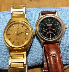 lot 123 image: Two mens watches, A Tissot seastar windup and a Coleman 40-007 (One Money)