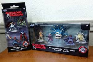 lot 238 image: Dungeons & Dragons Die Cast 5 Figurines - Ranger  Paladin  Boo  Bard  Beholder and Jada Dungeons & Dragons Die Cast Figurines Drizzt Mind Flayer Cleric & Fighter NIB, (2 x money)