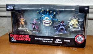lot 241 image: Dungeons & Dragons Die Cast 5 Figurines - Ranger  Paladin  Boo  Bard  Beholder NIB
