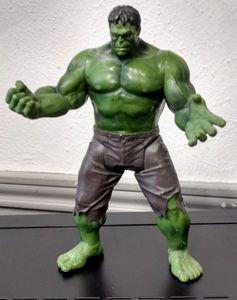 lot 247 image: Hulk Action Figure 7.5 inches tall # SA C060A 21551