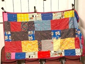 lot 6 image: Quilts (2) 1st 82 x 45 hand knotted rag quilt 30s -40s  broad strip 78 x 66