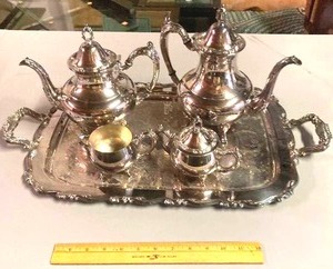lot 97 image: Elegant Silverplate Beverage service perfect for tea with the Queen