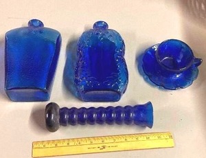 lot 102 image: Blue Glass GroupKinda like the Blue Man Group, but quieter
