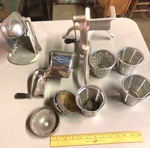 lot 110 image: Fun-o-matic Retro Metal Kitchen food processor