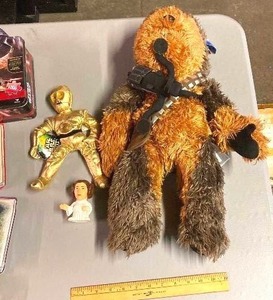lot 111 image: Collectible Star Wars and Beanie Babies items