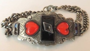 lot 24 image: Silver Antique