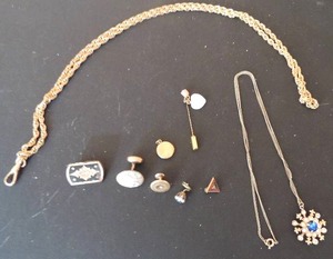 lot 35 image: Gold Filled