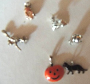 lot 144 image: Sterling Silver