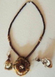 lot 107 image: Jewelry