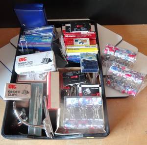 lot 41 image: LARGE COLLECTION OF OFFICE CLIPS, STAPLES, ETC