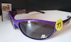 lot 77 image: OFFICIAL LSU LICENSED LOGO BRANDED SUNGLASSES