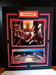 lot 90 image: TEXAS TECH GUNS UP UNIQUE MATTED PHOTO DISPLAY READY TO FRAME - MEASURES 14 X 18