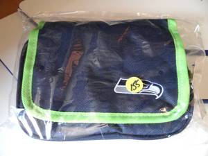 lot 155 image: SEATTLE SEAHAWKS OFFICIAL LICENSED CLUTCH 0 NEW W TAGS