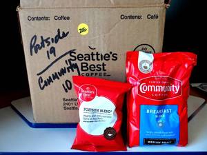 lot 206 image: SEATTLES BEST PORTSIDE BLEND COFFEE & COMMUNITY BREAKFAST BLEND - 1910 PACKETS ACCORDINGLY