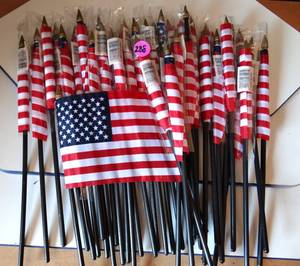 lot 238 image: LOT OF 36 MINIATURE USA FLAGS