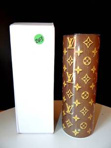lot 243 image: LOUIS VITTON INSULATED STEEL TUMBLER WITH LID - NEW IN BOX