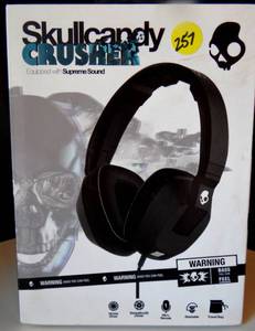 lot 257 image: SKULL CANDY CRUSHER HEADPHONES - NIB
