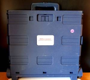 lot 286 image: OFFICE DEPOT COLLAPSIBLE TOTE ON WHEELS WITH HANDLE