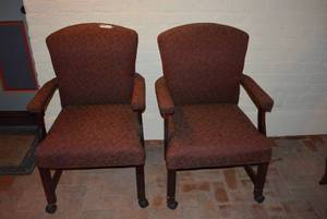 lot 28 image: Multicolor Rolling Office Arm Chairs, 2 Total    DFW SHIPPING COST $20 PICKUP SUNDAY 829 1P-5P