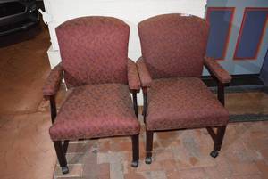 lot 29 image: Multicolor Rolling Office Arm Chairs, 2 Total    DFW SHIPPING COST $20 PICKUP SUNDAY 829 1P-5P