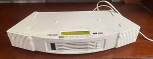 lot 19 image: Bose Accessory - Acoustic Wave II Multi Disk Changer