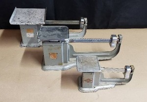 lot 36 image: Lot of 3 Vintage Triner Postal Scales