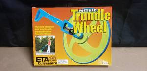 lot 108 image: ETA Cuisenaire Metric Trundle Wheel
