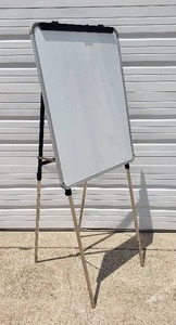lot 139 image: Adjustable Whiteboard Easel