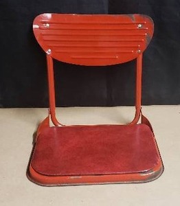 lot 177 image: Vintage Folding Stadium Seat