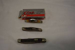 lot 269 image: 3 Bone Pen Knives, Marked Stainless Case Schrade USA