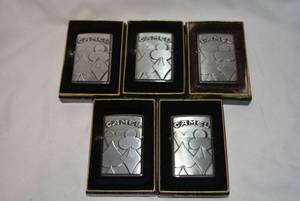 lot 312 image: Camel Zippo Lighters, Poker Design, 5 Total