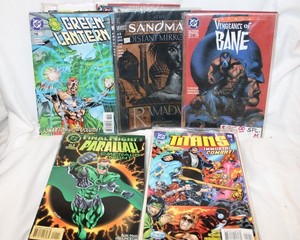 lot 332 image: Comic Books Green Lantern, Batman, Titans, Justice League