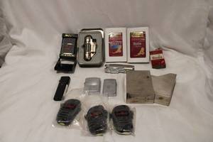 lot 338 image: Various Lighters, see pictures