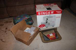 lot 23 image: Singer Serger Machine - Overlock 12U454, Pedal-Sta 2, and Sewing Kit