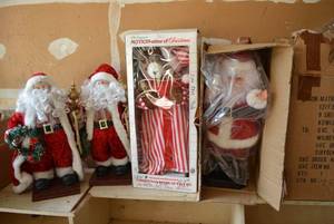 lot 32 image: Christmas Motion Bear (still in Original Box) and Santa Figures